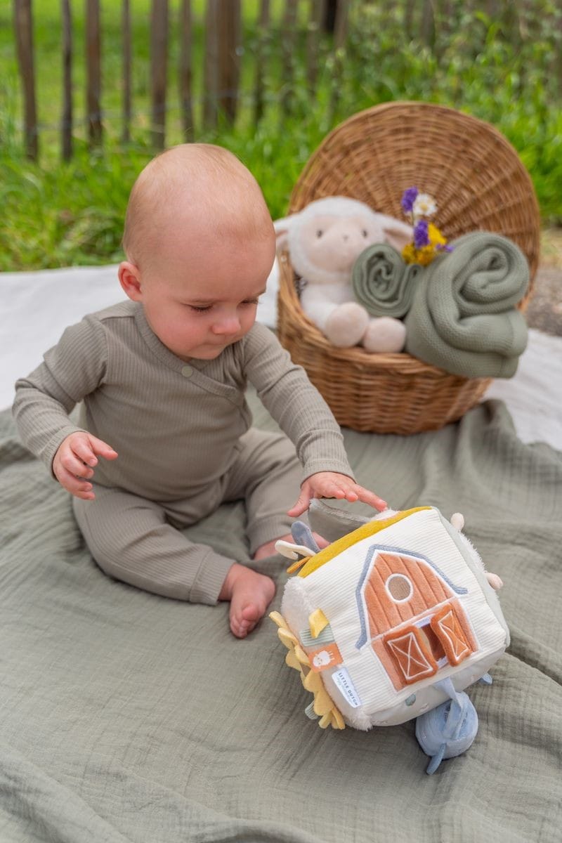 Cubo blandito de actividades pequeña granja little dutch 14 Cubo blandito de actividades pequeña granja little dutch