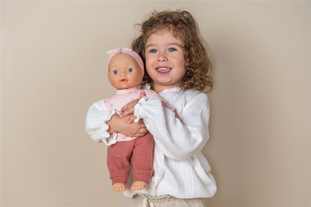 Muñeca Lily Little Dutch 2