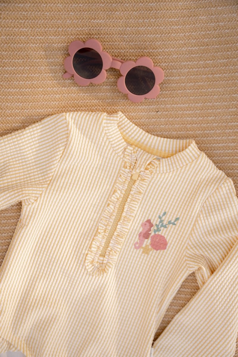 Gafas de Sol Flor Rosas – Diseño Infantil con Protección UV400 Little Dutch 13 Gafas de Sol Flor Rosas – Diseño Infantil con Protección UV400 Little Dutch