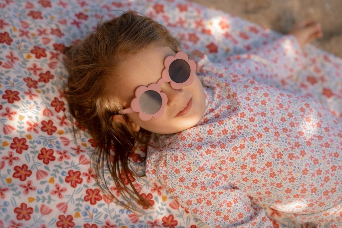 Gafas de Sol Flor Rosas – Diseño Infantil con Protección UV400 Little Dutch 4 Gafas de Sol Flor Rosas – Diseño Infantil con Protección UV400 Little Dutch