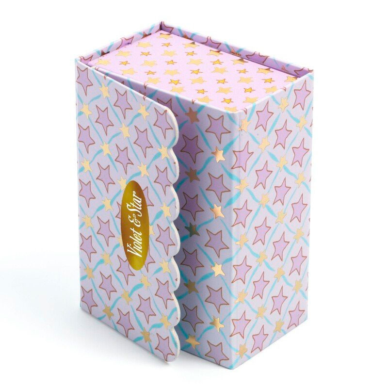 Tinyroom de Violet – Djeco Figurita articulada con cama y bebé 5 Tinyroom de Violet – Djeco Figurita articulada con cama y bebé