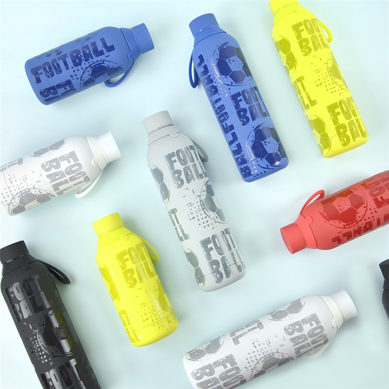 Aurea Bottle – Botella térmica de acero inoxidable 500ml – Coral Red Big Football – Frío 24h y calor 12h con diseño deportivo 2 Aurea Bottle – Botella térmica de acero inoxidable 500ml – Coral Red Big Football – Frío 24h y calor 12h con diseño deportivo