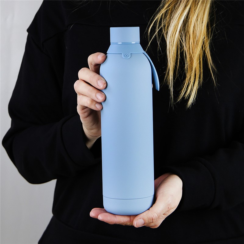 Aurea Bottle – Botella térmica de acero inoxidable 710ml – Petrol Blue Football Spirit – Frío 24h y calor 12h con diseño deportivo 5 Aurea Bottle – Botella térmica de acero inoxidable 710ml – Petrol Blue Football Spirit – Frío 24h y calor 12h con diseño deportivo