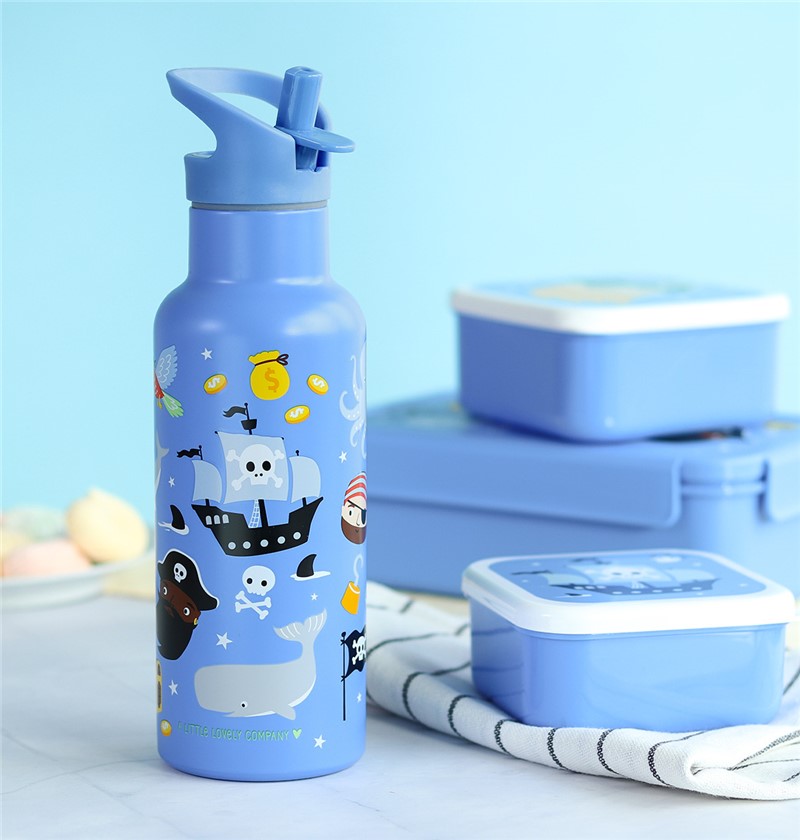 Botella Acero 500 ml Piratas – Botella infantil térmica grande – A Little Lovely Company – Mantiene bebidas frías desde 3 años 6 Botella Acero 500 ml Piratas – Botella infantil térmica grande – A Little Lovely Company – Mantiene bebidas frías desde 3 años