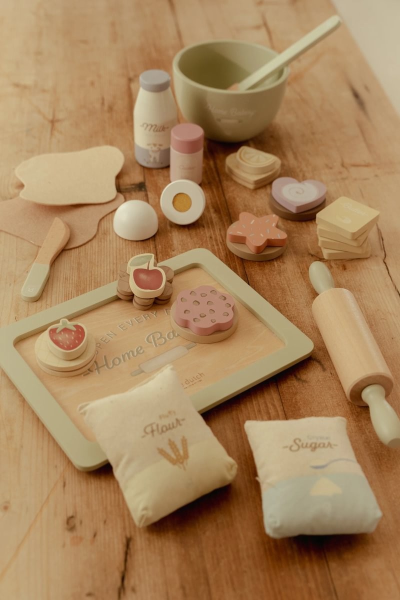 Set de repostería FSC – Juego de cocina de madera con accesorios – Little Dutch – Juego simbólico desde 3 años 6 Set de repostería FSC – Juego de cocina de madera con accesorios – Little Dutch – Juego simbólico desde 3 años