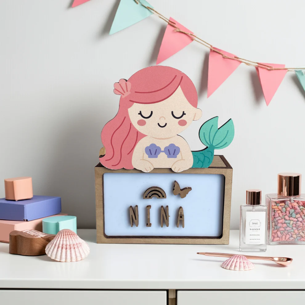 Lámpara de Sobremesa Sirena – Luz quitamiedos decorativa – Vintiun – Personalizable con nombre 2 Lámpara de Sobremesa Sirena – Luz quitamiedos decorativa – Vintiun – Personalizable con nombre