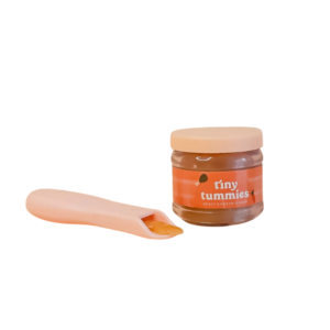 Tarro de Papilla Pollo Asado y Cuchara Tiny Tummies – Tiny Harlow – Comida para muñecos con efecto mágico desde 3 años