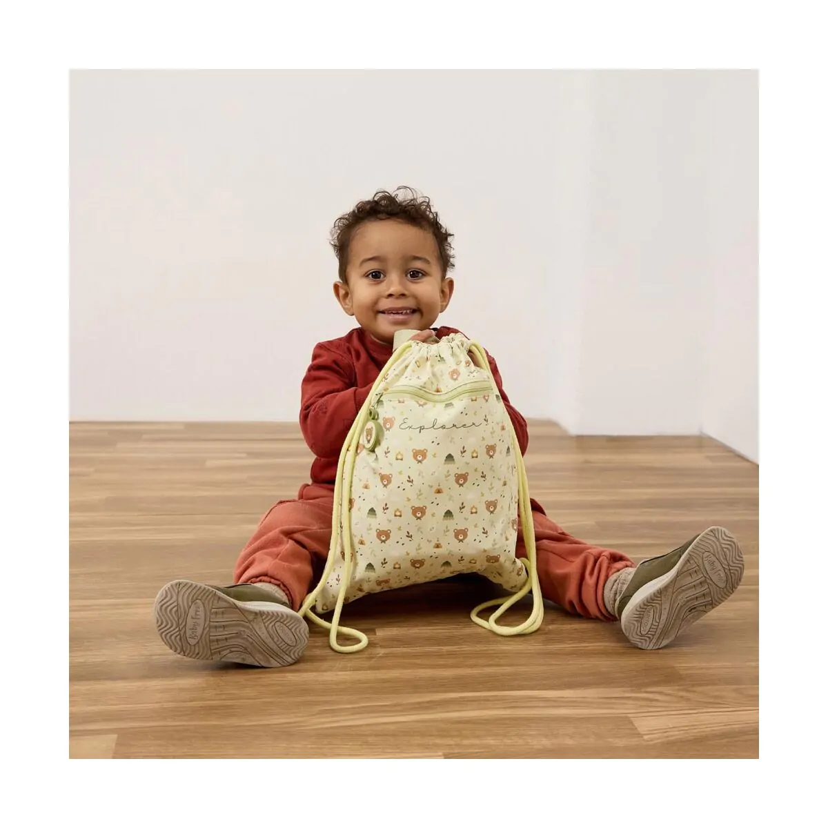 Kiddie Sack Explorer – Mochila saco infantil impermeable – Miniland – IndyaEduOcio 10 Kiddie Sack Explorer – Mochila saco infantil impermeable – Miniland – IndyaEduOcio