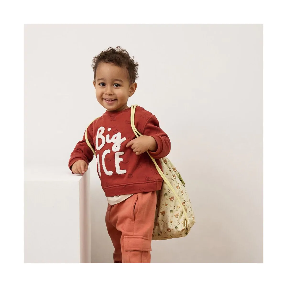 Kiddie Sack Explorer – Mochila saco infantil impermeable – Miniland – IndyaEduOcio 12 Kiddie Sack Explorer – Mochila saco infantil impermeable – Miniland – IndyaEduOcio