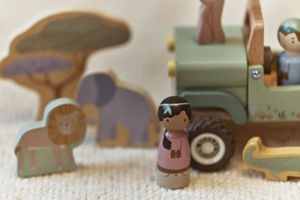 Coche Safari con Animales FSC Safari Friends – Juguete de Madera – Little Dutch – IndyaEduOcio 9 Coche Safari con Animales FSC Safari Friends – Juguete de Madera – Little Dutch – IndyaEduOcio