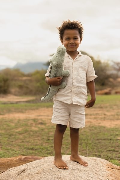 Cocodrilo Peluche Safari Friends – Peluche Infantil Suave – Little Dutch – Compañero de Aventuras – IndyaEduOcio 8 Cocodrilo Peluche Safari Friends – Peluche Infantil Suave – Little Dutch – Compañero de Aventuras – IndyaEduOcio