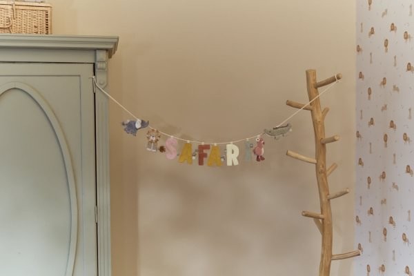 Elefante Colgante Deco Safari Friends – Decoración Infantil de Pared – Little Dutch – Ambiente Safari – IndyaEduOcio 4 Elefante Colgante Deco Safari Friends – Decoración Infantil de Pared – Little Dutch – Ambiente Safari – IndyaEduOcio