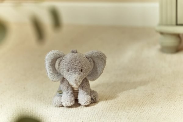 Elefante Peluche Safari Friends – Peluche Infantil Suave – Little Dutch – Compañero de Apego – IndyaEduOcio 4 Elefante Peluche Safari Friends – Peluche Infantil Suave – Little Dutch – Compañero de Apego – IndyaEduOcio