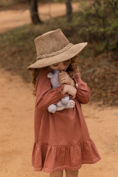 Hipopótamo Peluche Safari Friends – Peluche Infantil Suave – Little Dutch – Compañero de Apego – IndyaEduOcio 8 Hipopótamo Peluche Safari Friends – Peluche Infantil Suave – Little Dutch – Compañero de Apego – IndyaEduOcio