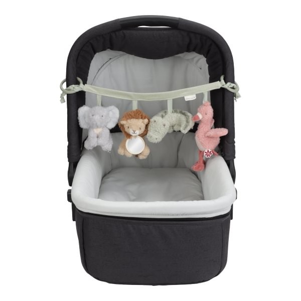 Juguete para Carrito Safari Friends – Colgante Sensorial para Bebé – Little Dutch – Estimulación en Paseos – IndyaEduOcio 8 Juguete para Carrito Safari Friends – Colgante Sensorial para Bebé – Little Dutch – Estimulación en Paseos – IndyaEduOcio