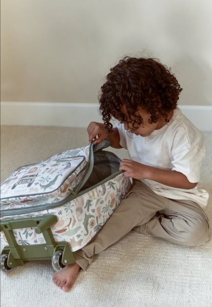 Maleta Safari Friends – Maleta infantil con ruedas – Little Dutch – IndyaEduOcio 9 Maleta Safari Friends – Maleta infantil con ruedas – Little Dutch – IndyaEduOcio