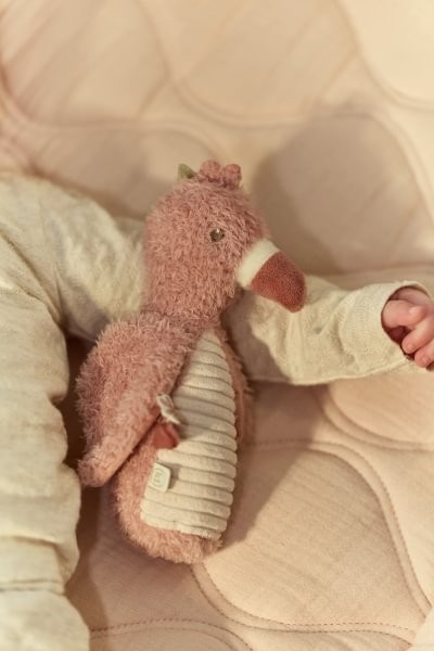Sonajero Flamenco Safari Friends – Sonajero Sensorial para Bebés – Little Dutch – Desde 0 Meses – IndyaEduOcio 8 Sonajero Flamenco Safari Friends – Sonajero Sensorial para Bebés – Little Dutch – Desde 0 Meses – IndyaEduOcio