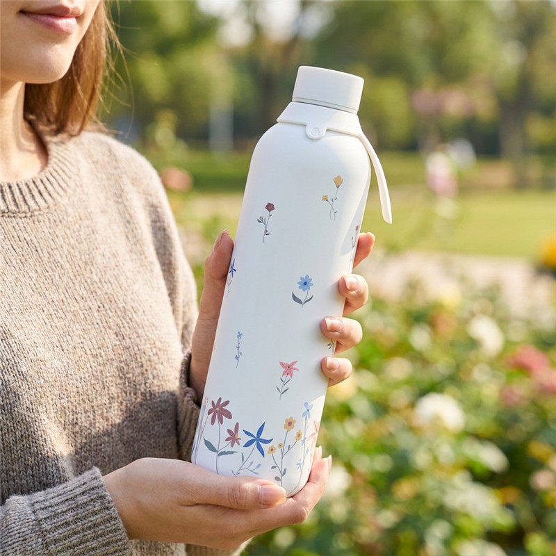 Botella Térmica Petal Whisper 750 ml - Lovely Story - indyaeduocio 3 Botella Térmica Petal Whisper 750 ml - Lovely Story - indyaeduocio