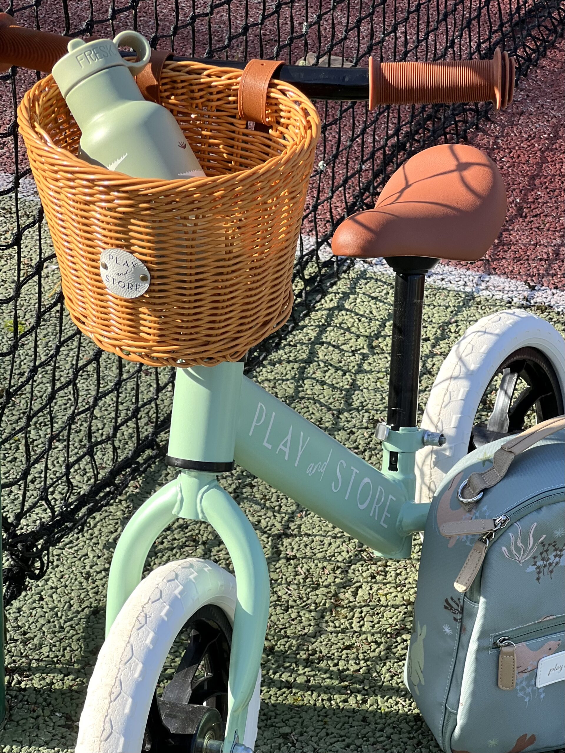 Bici de Equilibrio Premium Green - Play & Store - indyaeduocio 13 Bici de Equilibrio Premium Green - Play & Store - indyaeduocio